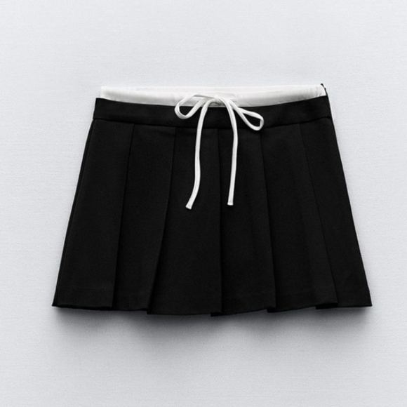 Zara Pants - NWT ZARA WAISTBAND DETAIL SKORT size xs